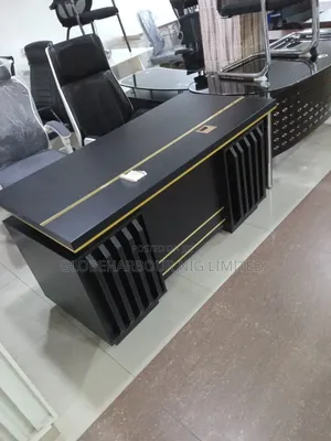 High-Quality Executive Office and Study Table