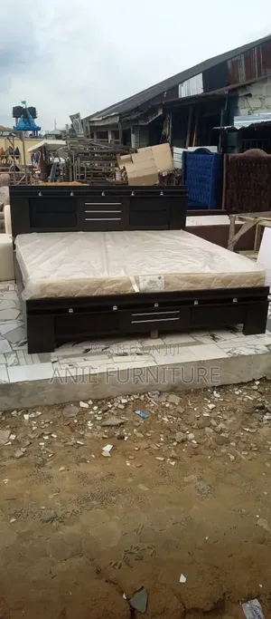 H .D.F 7 by 7 Latest Beautiful Bed Frame