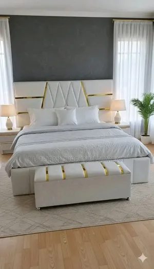 6 by 6 Set of Bedframes With Ottoman and 2 Side Drawers