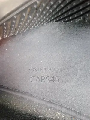 Toyota Avensis 2005 Gray