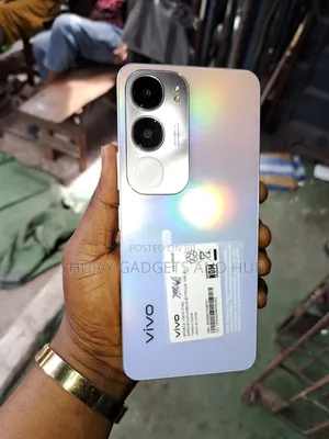 Vivo Y19s 128 GB White
