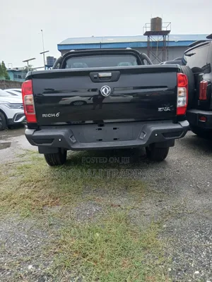 New Dongfeng Rich 6 2025 Black