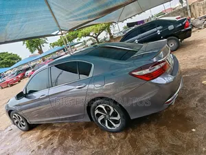 Honda Accord EX 2dr Coupe FWD (2.4L 4cyl 2A) 2017 Gray