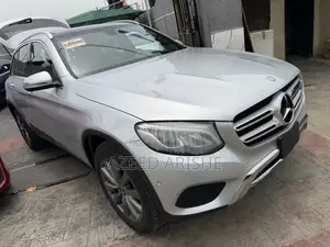 Mercedes-Benz GLC-Class 2017 Silver