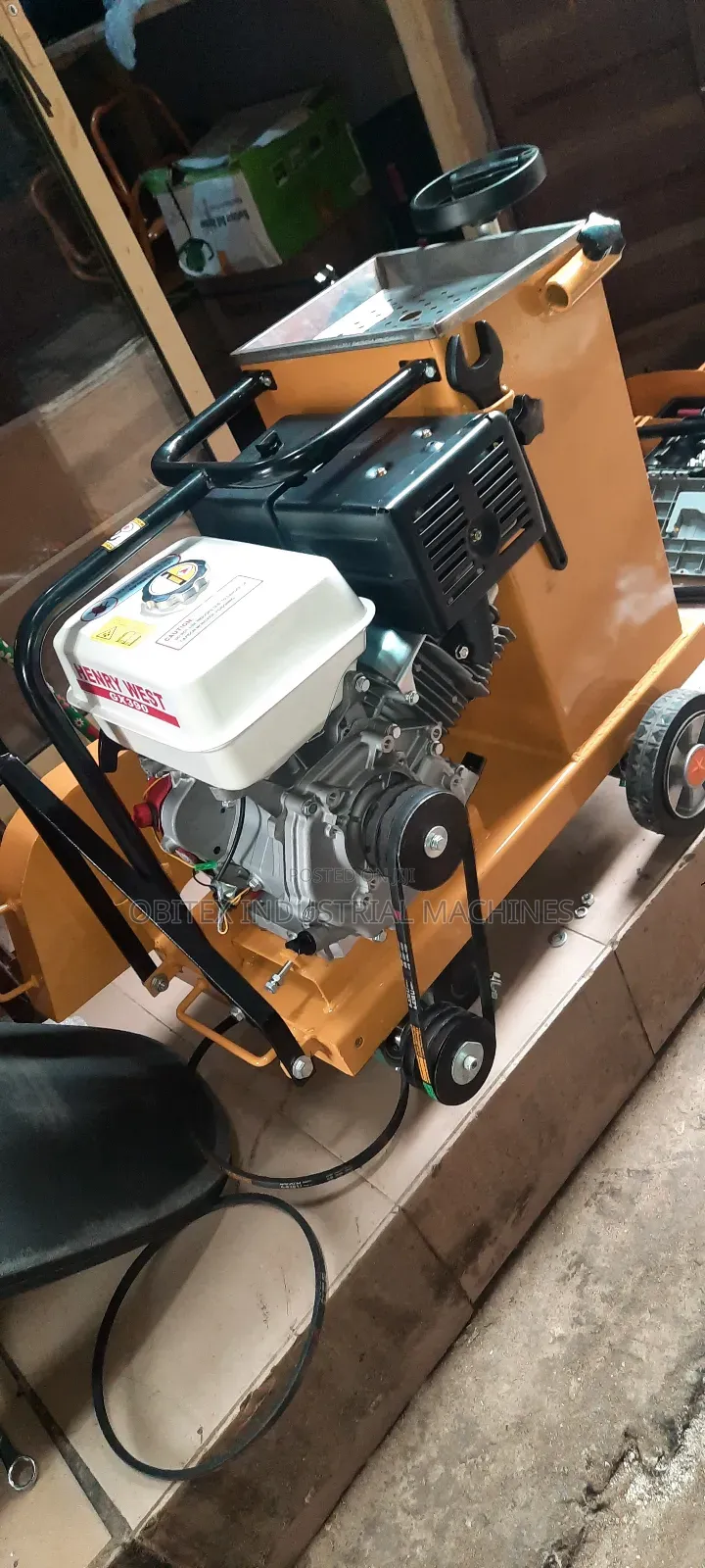Road Cutting Machine