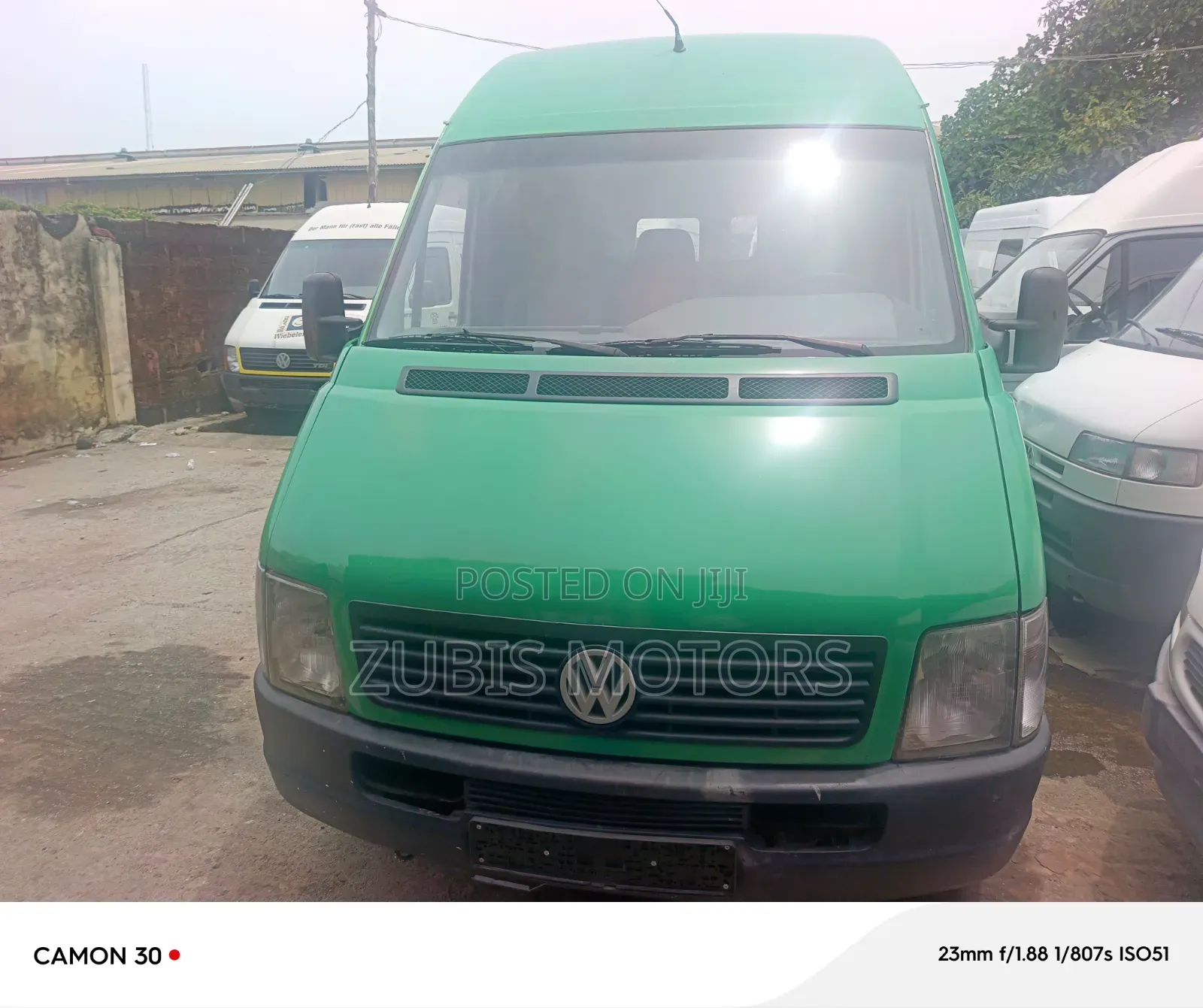 Volkswagen LT 2000 White