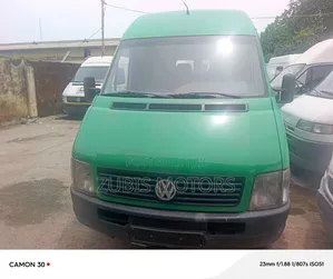 Volkswagen LT 2000 White