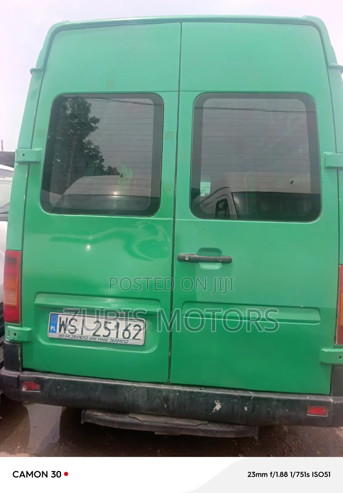Volkswagen LT 2000 White