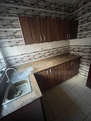2bdrm Block of Flats in Bucknor for rent