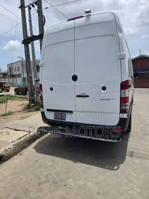 Mercedes-Benz Sprinter 2015 White