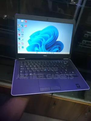 Laptop Dell Latitude 7440 8GB Intel Core i5 SSD 128GB