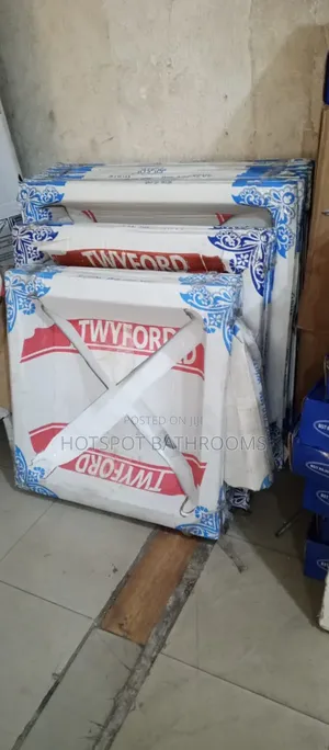 Quality Twyford Shower Tray