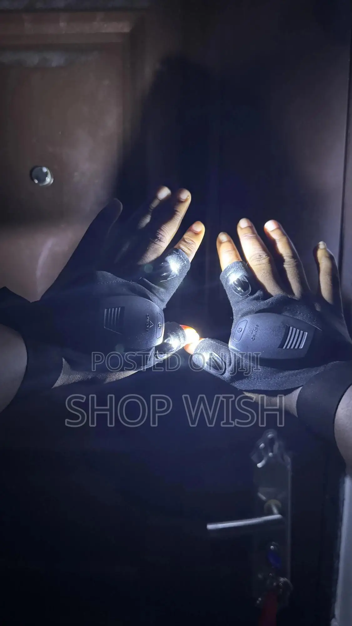 Led Glove For Midnight Repairs