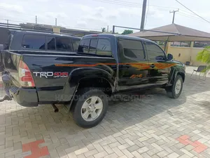 Toyota Tacoma Double Cab V6 Automatic 2010 Black