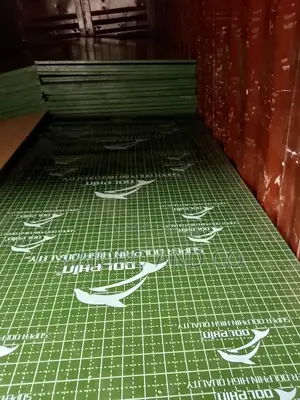 Full 18mm Dolphin Green Marine Board Plywood