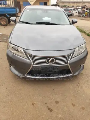 Lexus ES 2013 Gray