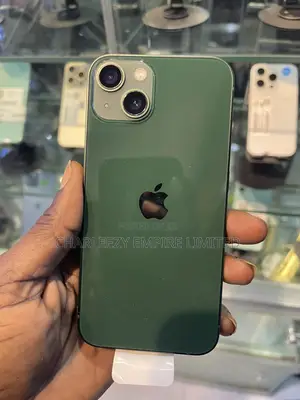 Apple iPhone 13 128 GB Green