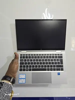 Laptop HP EliteBook x360 1030 G8 16GB Intel Core i5 SSD 256GB