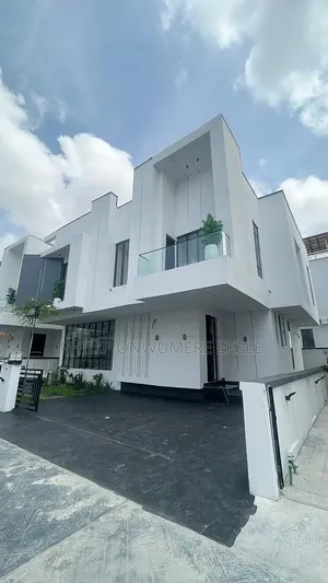 5bdrm Maisonette in 5Bed Filly Detached for sale