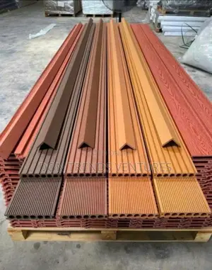 Wooden Floor for Swimming Pools