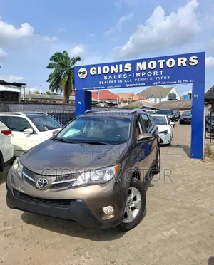Toyota RAV4 LE AWD (2.5L 4cyl 6A) 2013 Brown