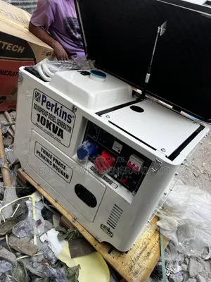 10kva Perkins Diesel Soundproof Generator Set. Full Copper Coil