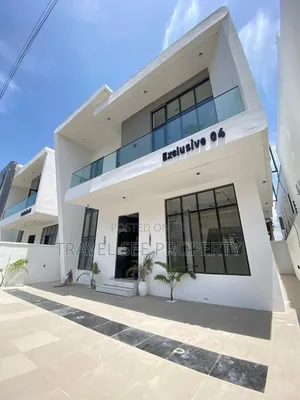 Furnished 4bdrm Duplex in Private Estate Lekki for sale