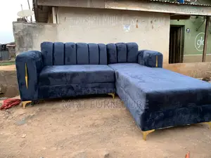 5 Seaters Line Sofa