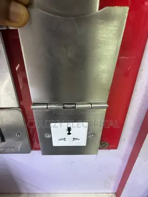13a Single Flat Floor Socket Flip Cover