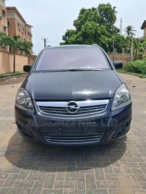 Opel Zafira 2.0T OPC 2010 Black