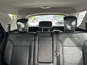 Mercedes-Benz M Class ML350 4dr SUV (3.5L 6cyl 7A) 2014 Black