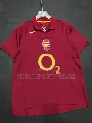Arsenal Classic ‘02’ Kit