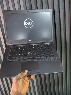 Laptop Dell Latitude 14 E7470 8GB Intel Core i5 SSD 256GB