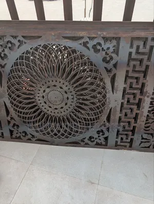 Design Plate and Handrail