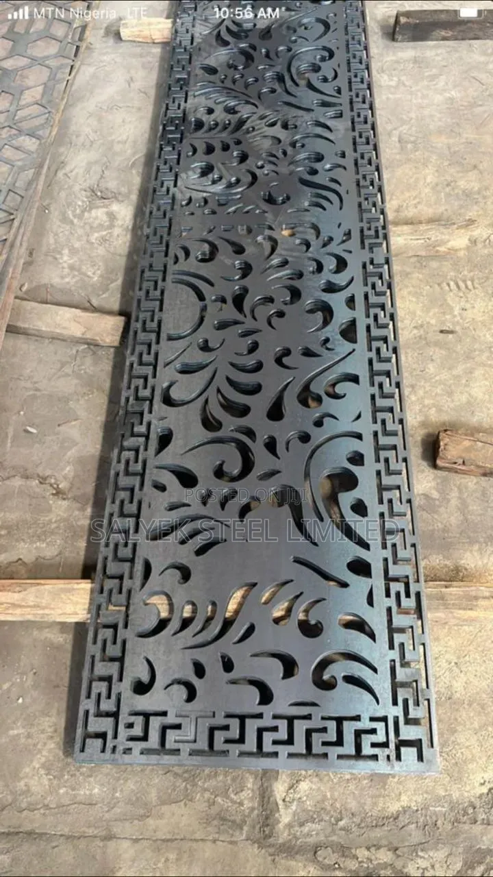 Design Plate and Handrail