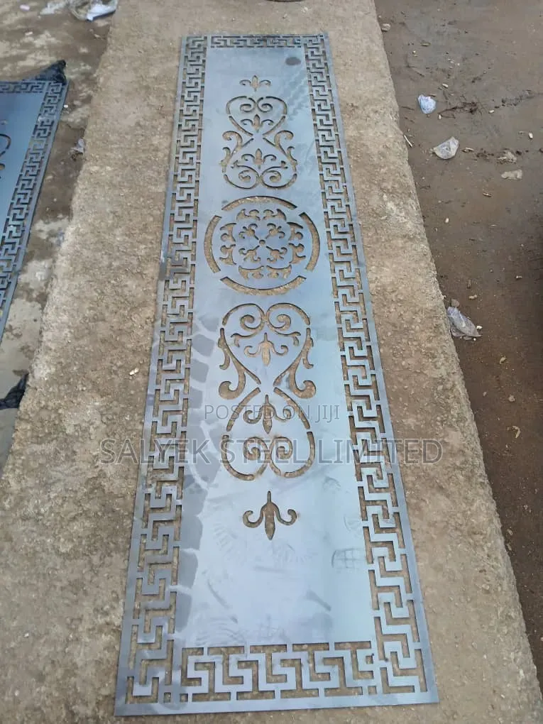 Design Plate and Handrail
