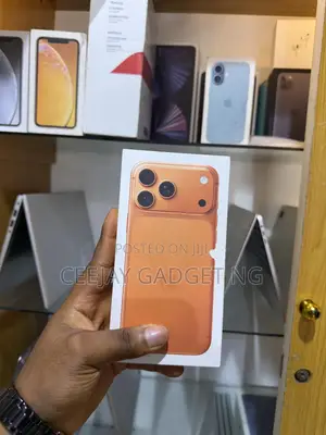 New Apple iPhone 17 Pro Max 512 GB Orange