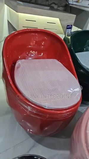 Modern Red Colour England Stand Wc