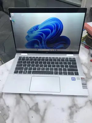 Laptop HP EliteBook 1030 8GB Intel Core i5 SSD 256GB