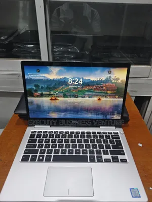 Laptop Dell Inspiron 13 7370 8GB Intel Core i5 SSD 256GB