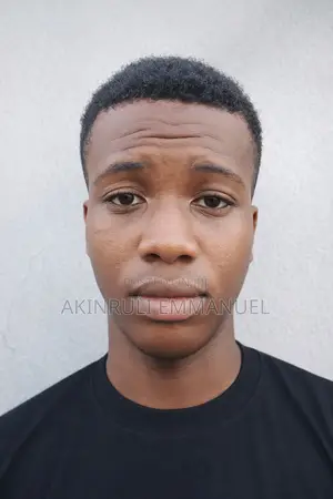 “I Do Graphics + I Also Build Websites”