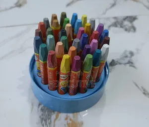 36 Colourful Crayon