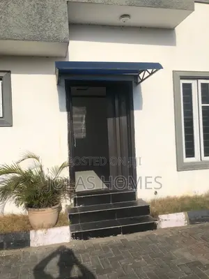 2bdrm Duplex in Ogunfayo Estate, Awoyaya for rent