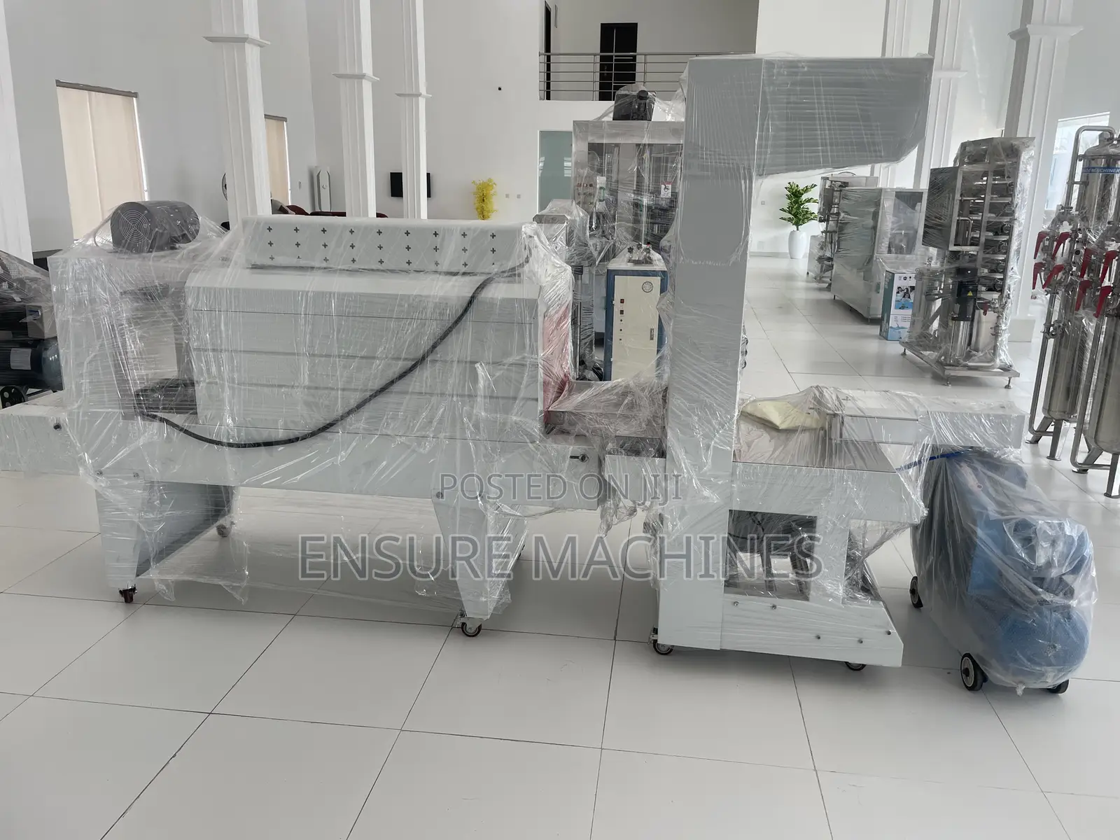 Shrink Wrapping Packaging Machine - Shrink Wrapper Machine