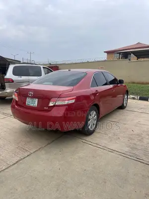 Toyota Camry 2011 Red