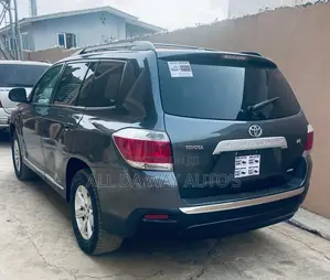 Toyota Highlander 2011 Gray