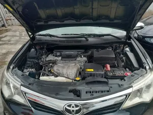 Toyota Camry XLE 4dr Sedan (2.5L 4cyl 6A) 2012 Black