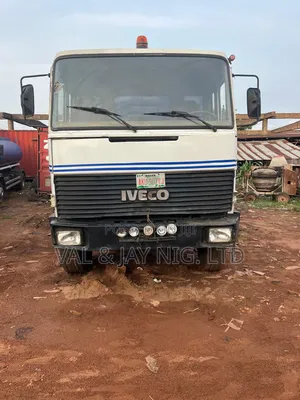 Iveco 330-36 Tipper Truck - 10 Tyres With Howo Engine and Axle