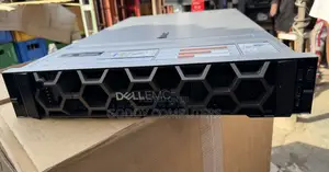 Server Dell PowerEdge R740 32GB Intel Xeon HDD 2T
