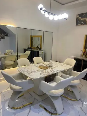 Marble Dining With Class